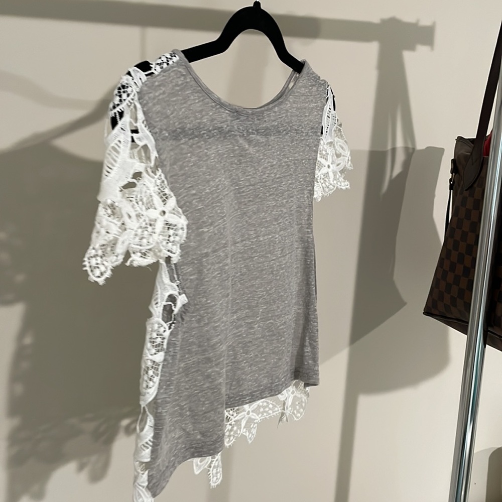 Lacey top - Picture 3 of 3